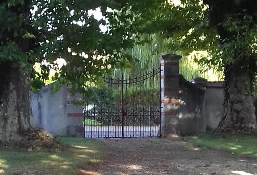 פנסיון Au Cocon De Sologne