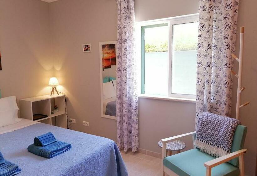 פנסיון Azimute Guest House