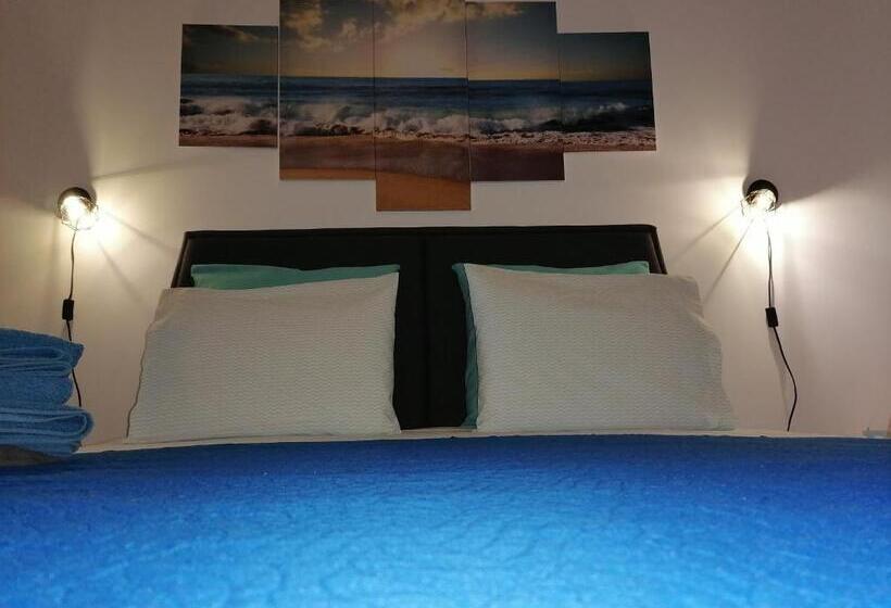 פנסיון Azimute Guest House