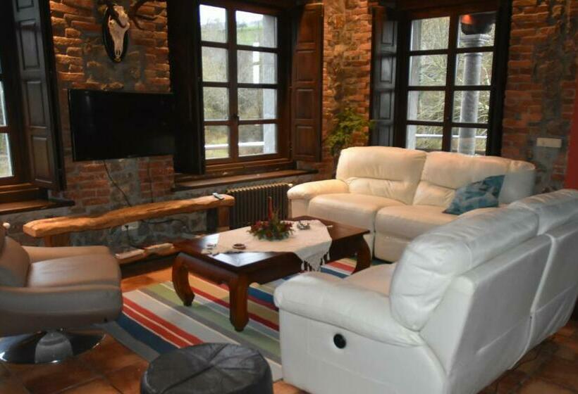 بنسيون Casa Escuela De Torín   La Casona De Torin