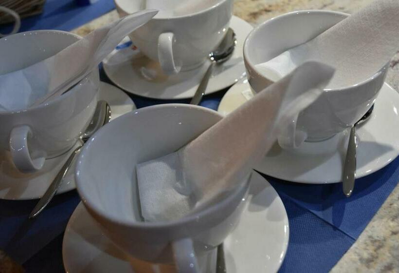 بنسيون Casa Escuela De Torín   La Casona De Torin