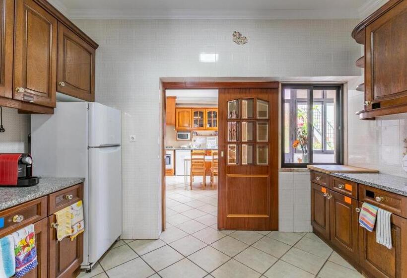 پانسیون Encarnação Home