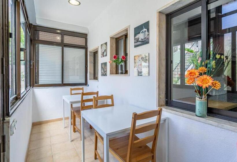 پانسیون Encarnação Home