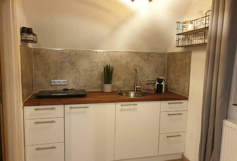 بنسيون Gästezimmer   Scholz & Scholz Gbr