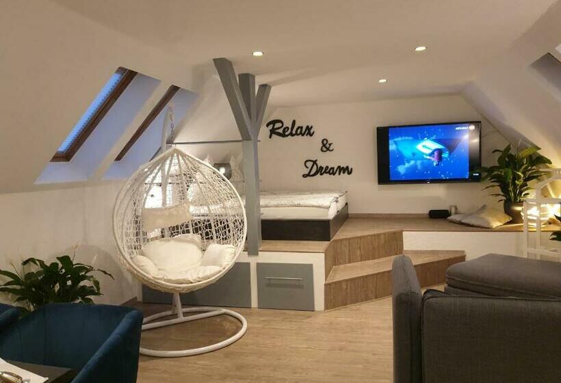 بنسيون Gästezimmer   Scholz & Scholz Gbr