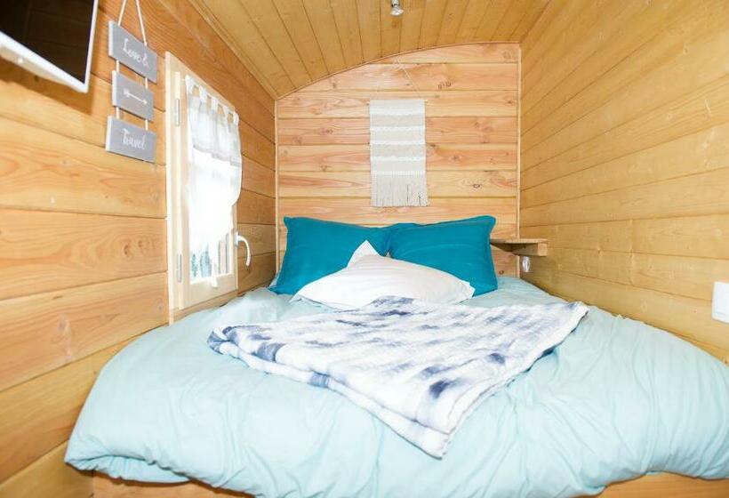 Пансион La Roulotte Au Fond Du Pré