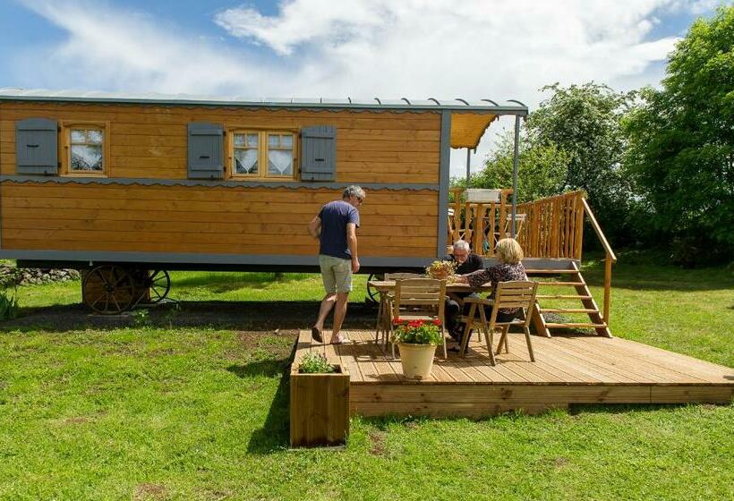 Пансион La Roulotte Au Fond Du Pré