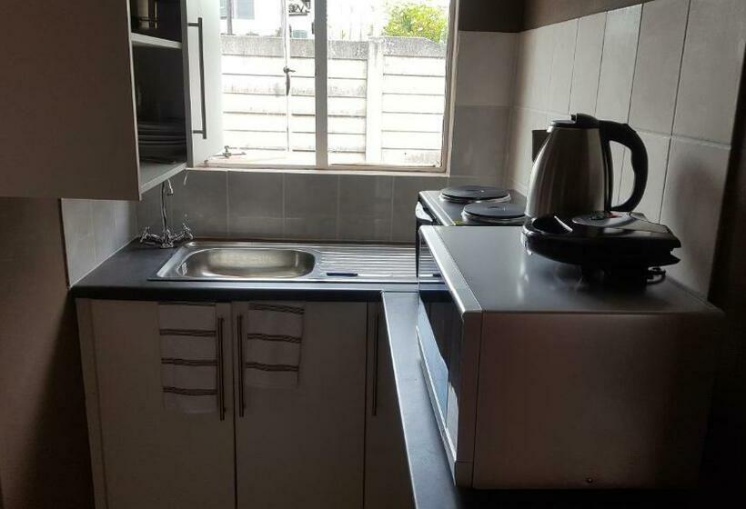 膳宿费 Let Us Accomodation