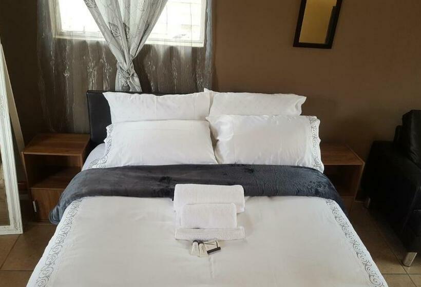 膳宿费 Let Us Accomodation