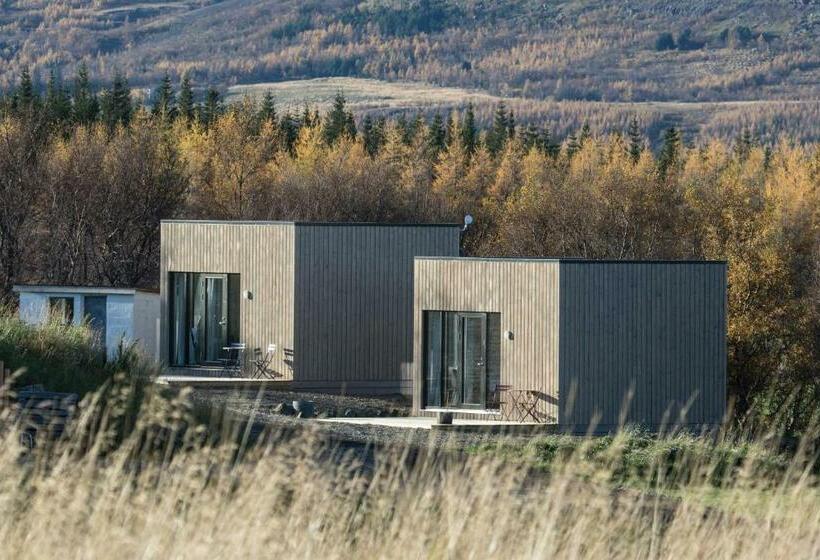 پانسیون Mjóanes Accommodation