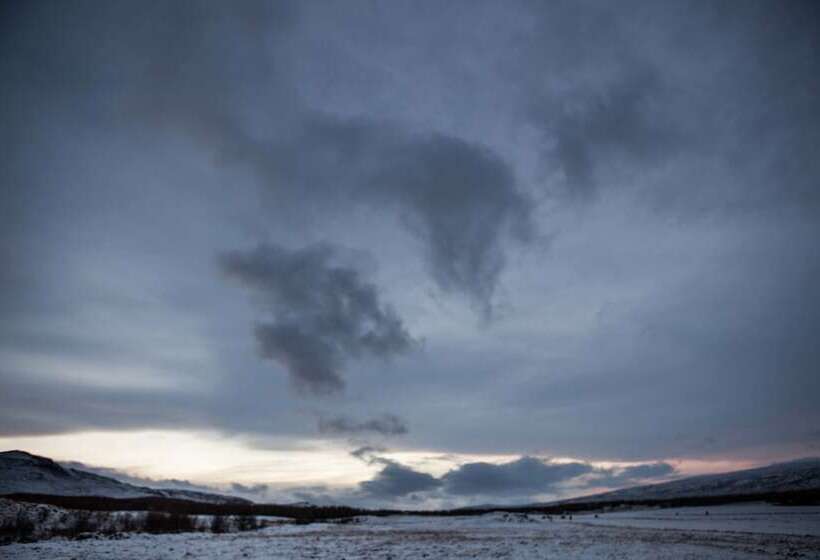 پانسیون Mjóanes Accommodation