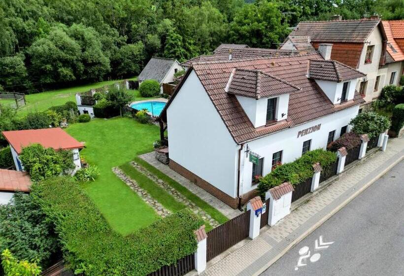 膳宿费 Penzion Beako Na Pinglu