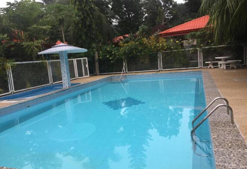 پانسیون Powers  Holiday Vacations