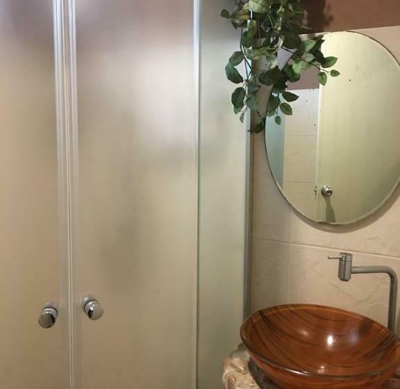 بنسيون The Green Land