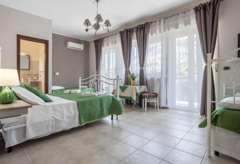 بنسيون Villa Salvatore