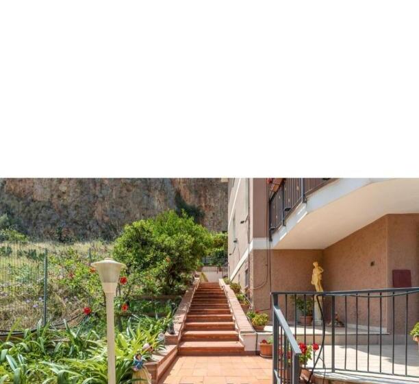 بنسيون Villa Salvatore