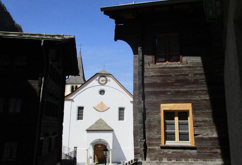 Postman8   Bed And Breakfast