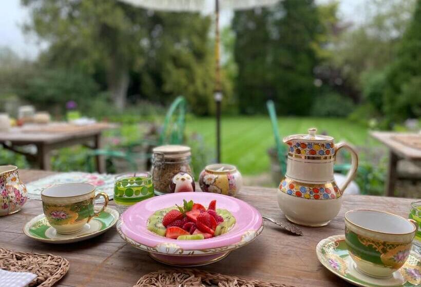 Pytts House Boutique Bed & Breakfast