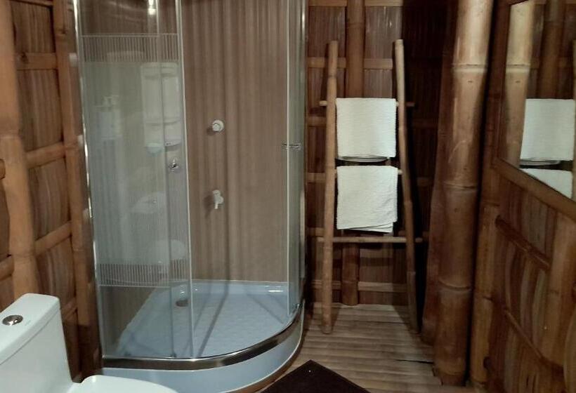 אתר נופש Kookoo S Nest Eco Lodge