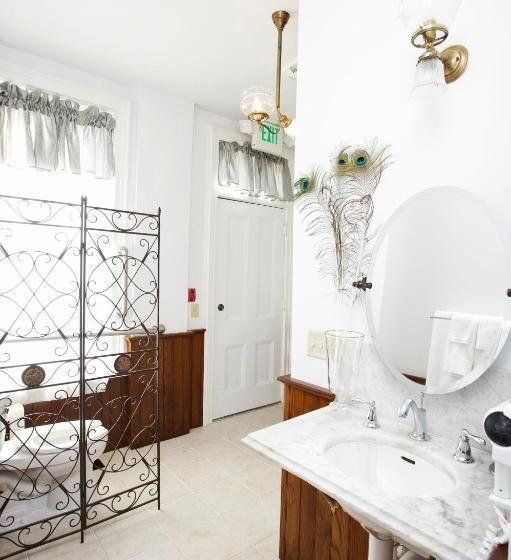 هاستل Historic Sion Bass Guest House