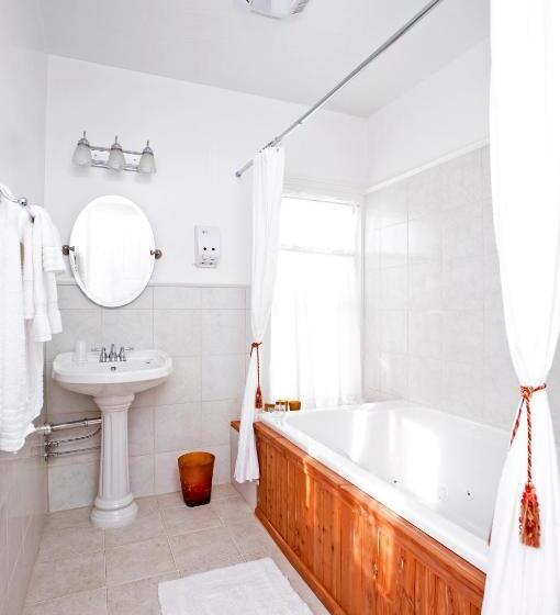 هاستل Historic Sion Bass Guest House