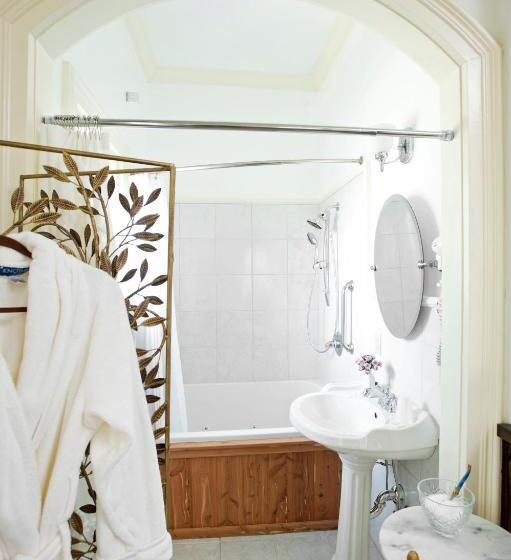 هاستل Historic Sion Bass Guest House