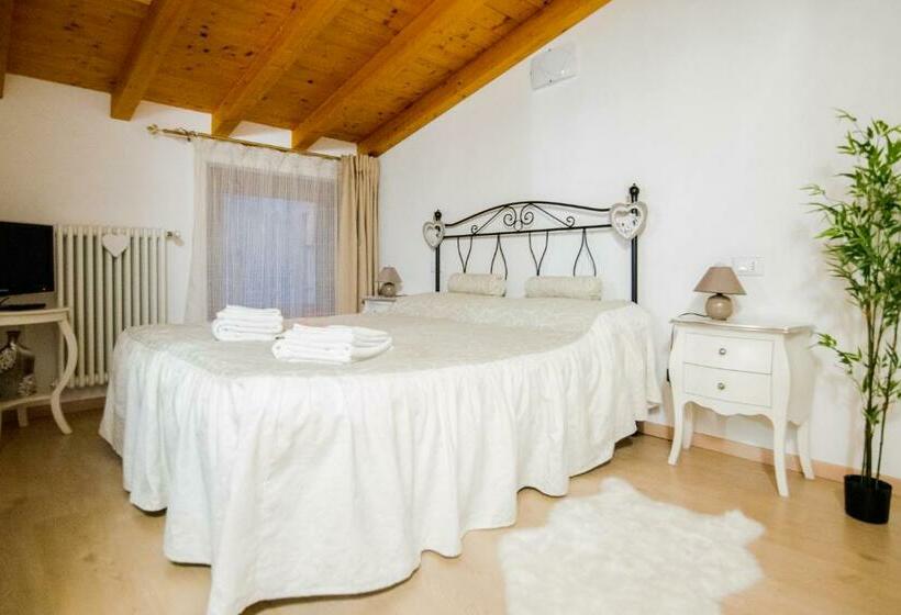 B&b Al Vicolo Di Mezzo