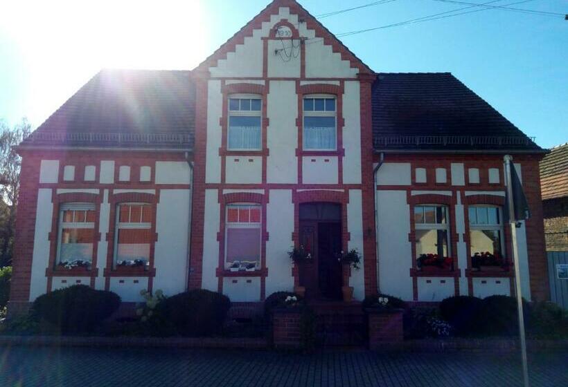 Bed and Breakfast Am Lindenplatz