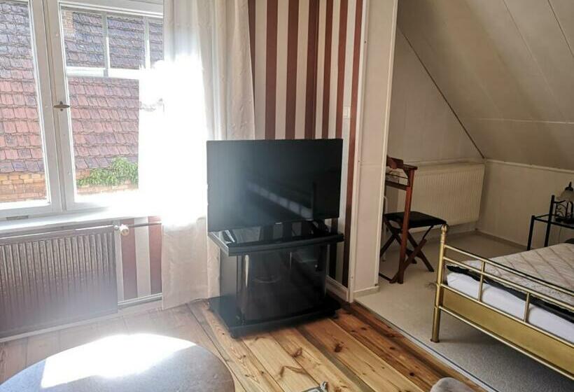 Bed and Breakfast Am Lindenplatz