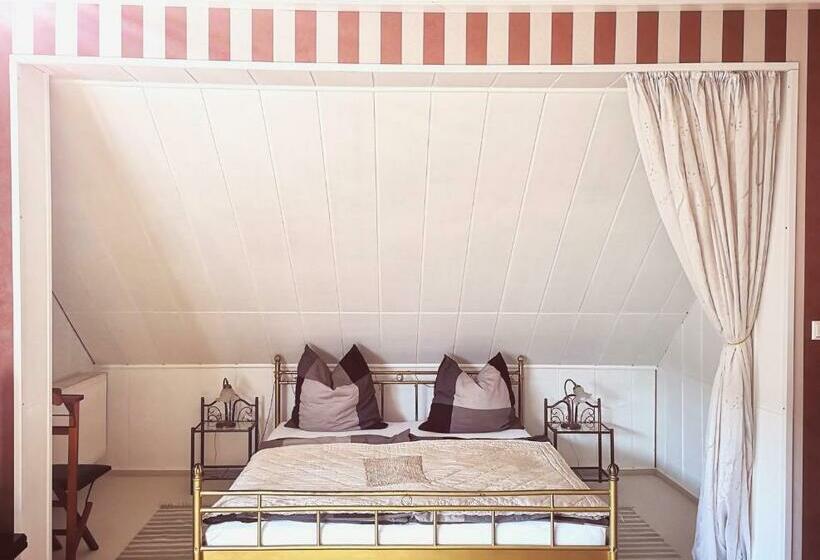 Bed and Breakfast Am Lindenplatz