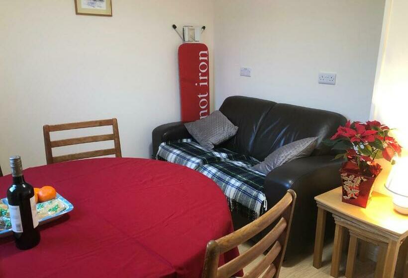 ベッドアンドブレックファースト Broadsea