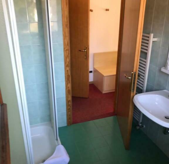 مبيت وإفطار Garnì Mariolina