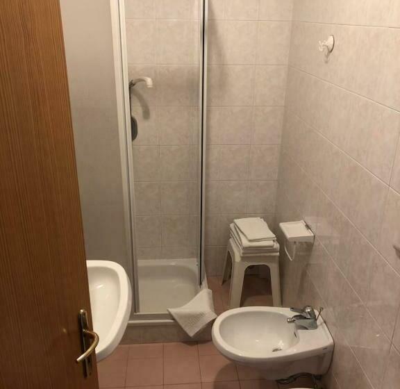 مبيت وإفطار Garnì Mariolina