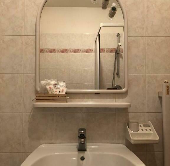 مبيت وإفطار Garnì Mariolina