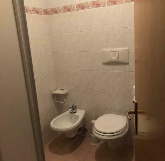 مبيت وإفطار Garnì Mariolina