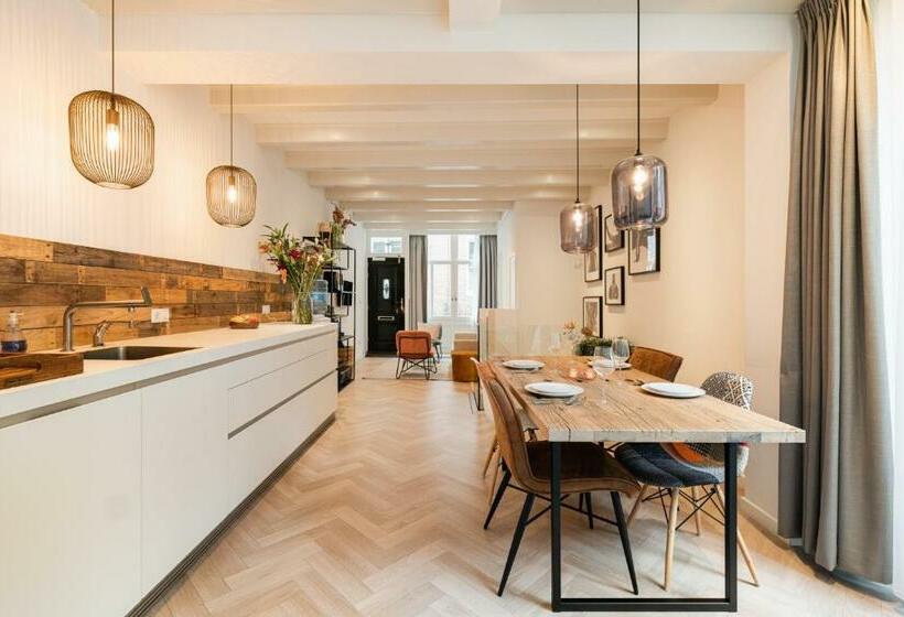 مبيت وإفطار Leidse Square 5 Star Luxury Apartment