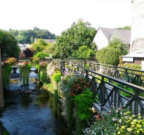 ベッドアンドブレックファースト Les Chambres De L Atelier