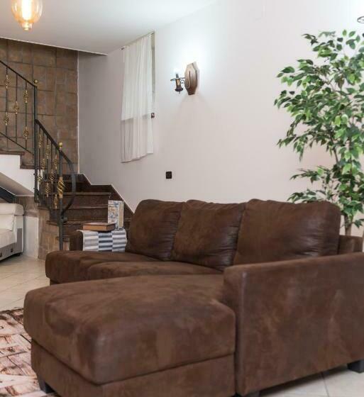 ベッドアンドブレックファースト Loft Style Taverna