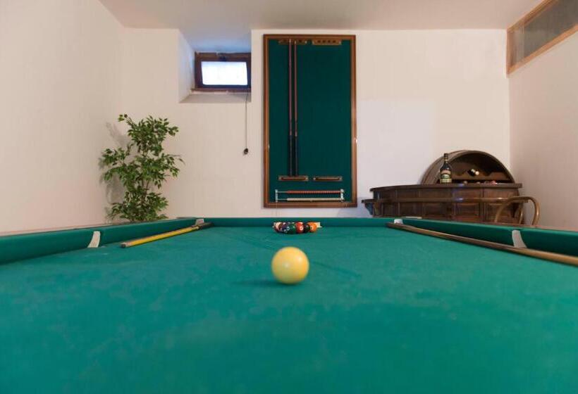 ベッドアンドブレックファースト Loft Style Taverna