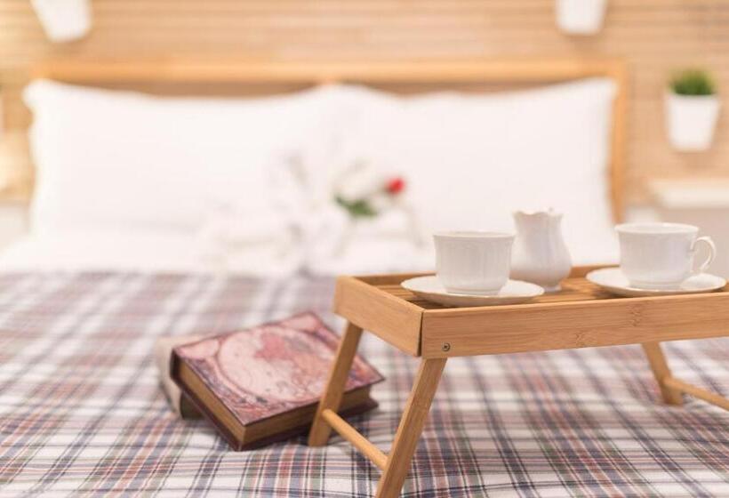 ベッドアンドブレックファースト Loft Style Taverna