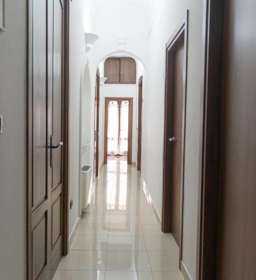 ベッドアンドブレックファースト Loft Style Taverna