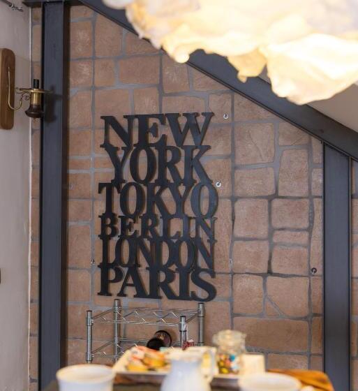 ベッドアンドブレックファースト Loft Style Taverna