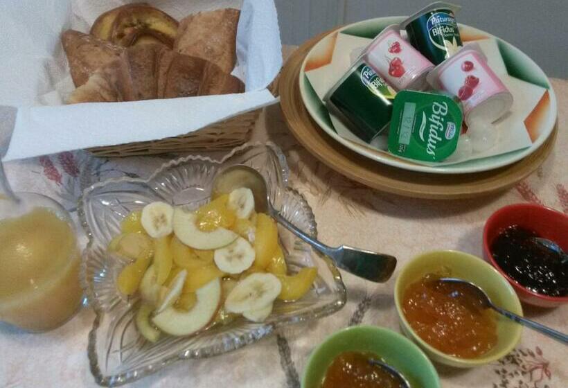 ベッドアンドブレックファースト Maison Lapeyriere