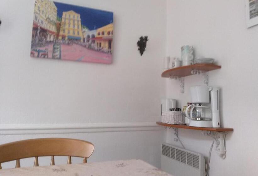 ベッドアンドブレックファースト Maison Lapeyriere