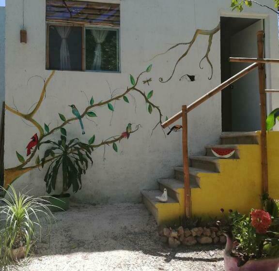 ベッドアンドブレックファースト Mayan Bungalow Near Chichén