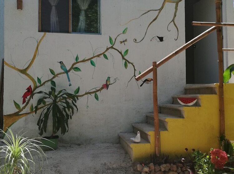 ベッドアンドブレックファースト Mayan Bungalow Near Chichén