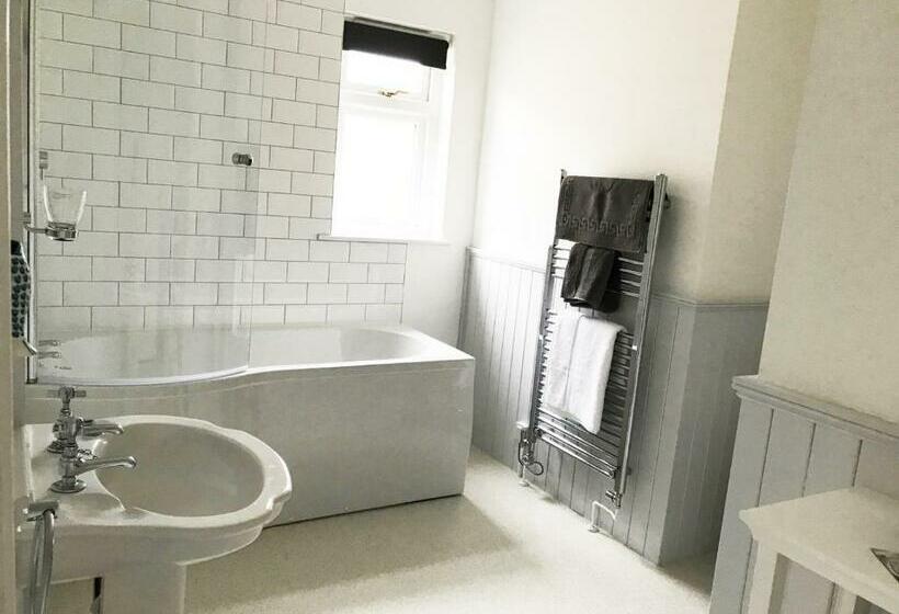 مبيت وإفطار Olcote House