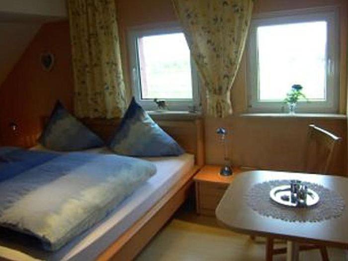 ベッドアンドブレックファースト Pension Kölzer