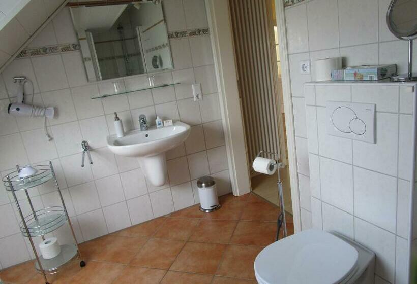 Bed and Breakfast Pension Kölzer