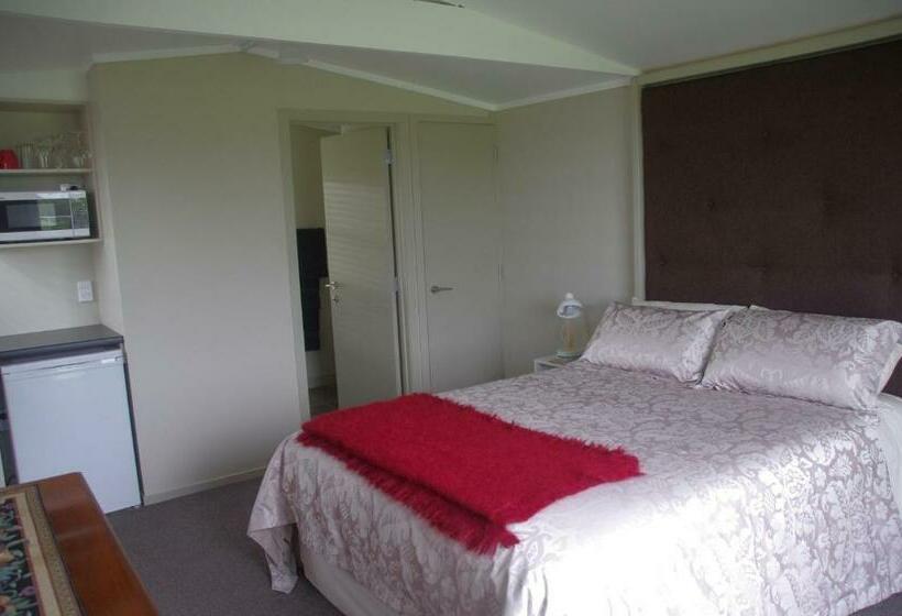 ベッドアンドブレックファースト Serenity On Brunskill